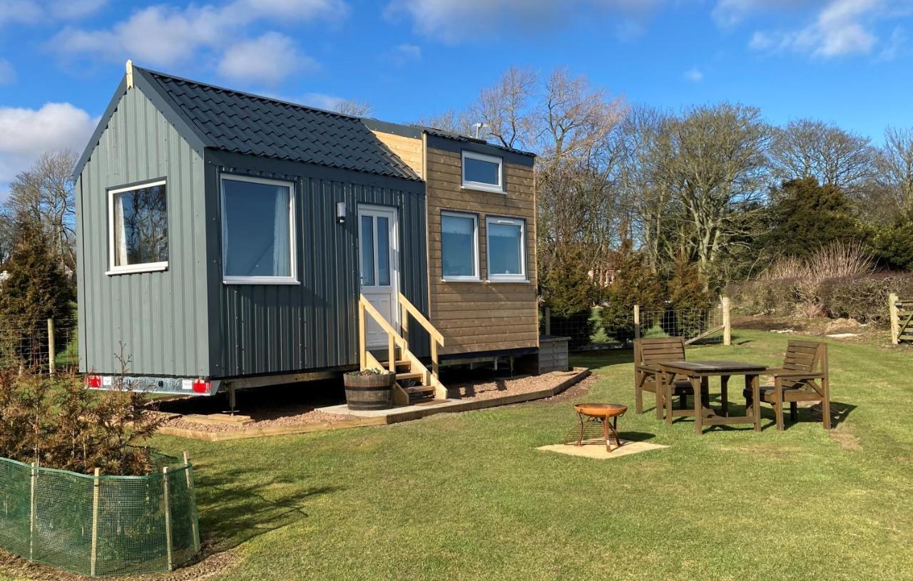Вилла The Cedar Tiny House Coldingham Экстерьер фото