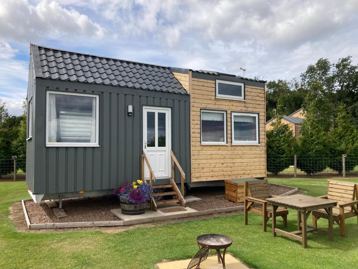 Вилла The Cedar Tiny House Coldingham Экстерьер фото